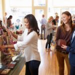 Comment booster le nombre de clients réguliers d’une boutique ?