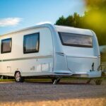 Carte grise pour caravane : démarches et conseils