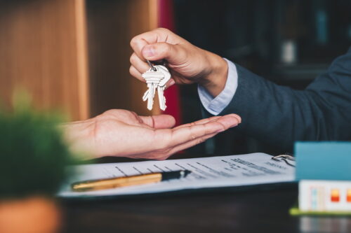 Les avantages de l'intervention d'une agence spécialisée dans l'achat d'un bien immobilier de prestige